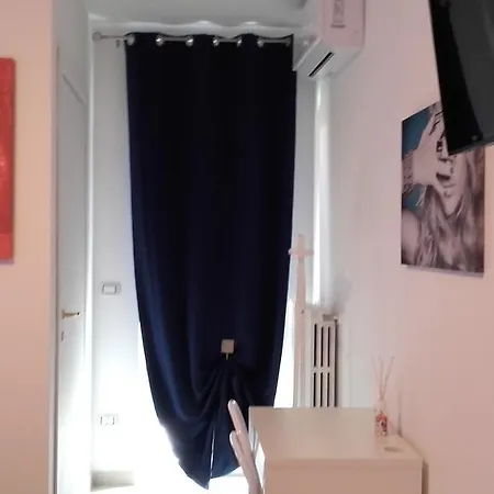 Le Tre Rose Alojamento de Acomodação e Pequeno-almoço Casamassima