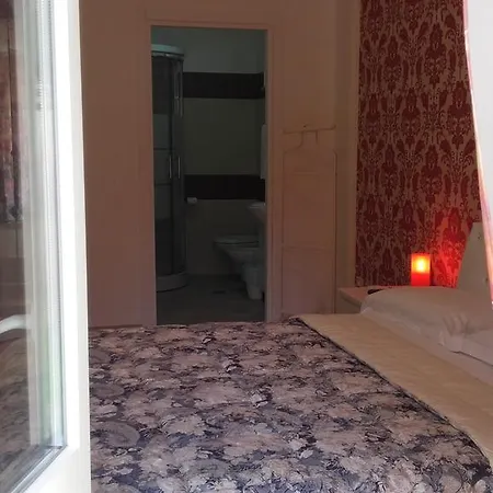 Le Tre Rose Alojamento de Acomodação e Pequeno-almoço Casamassima