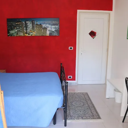 فندق مبيت وإفطار Le Tre Rose 3*