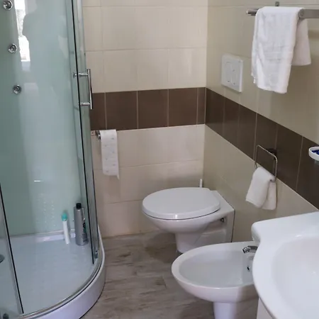 Le Tre Rose Frühstückspension 3*