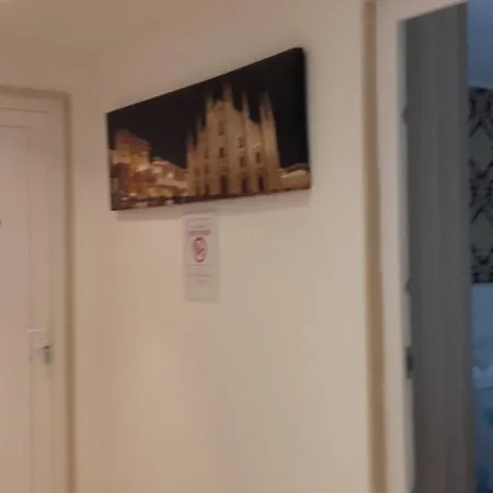 Le Tre Rose 3* كاساماسيما