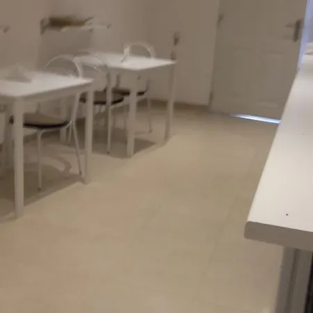 فندق مبيت وإفطار Le Tre Rose كاساماسيما